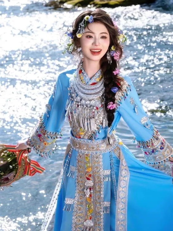 新款苗疆民族苗族清新蓝色服装全套超仙整套套装少女写真显瘦旅拍