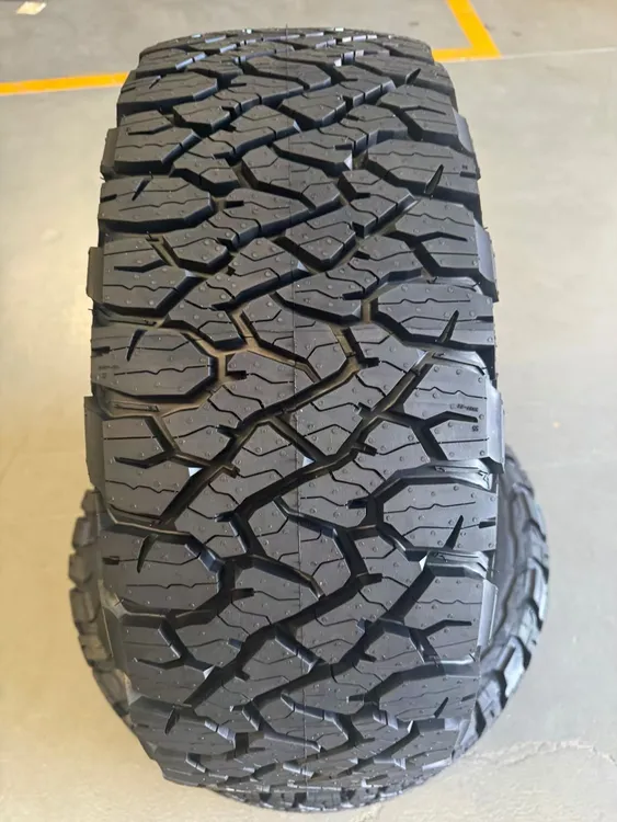 百路驰轮胎265 275 285 315/60 65 70R17 18KO3/KO2