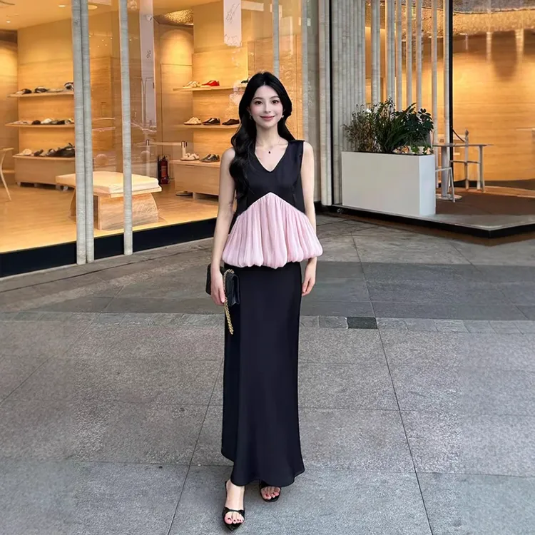 拉夏贝尔巨好看的夏装一整套2025夏法式小众无袖上衣半身裙两件套