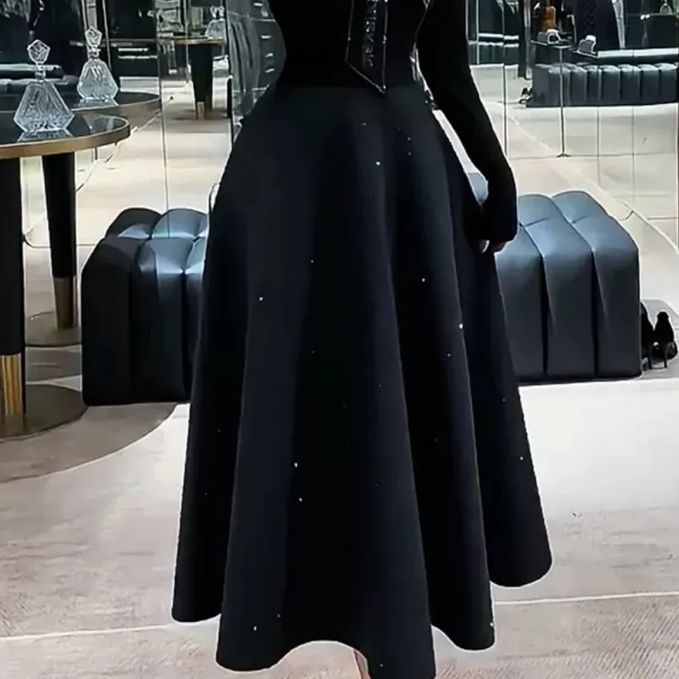 法式赫本风复古黑色半身裙2025年秋季新款优雅风高腰显瘦a字伞裙