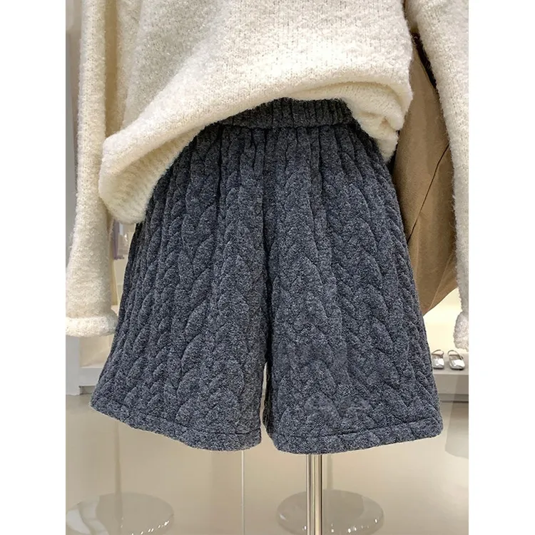 胖妹妹240斤大码韩范夹棉麻花阔腿短裤女秋冬保暖显瘦休闲靴裤子