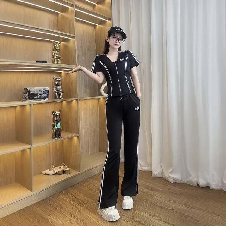 休闲时尚套装显瘦拉链短袖收腰上衣直筒长裤运动风宽松减龄两件套