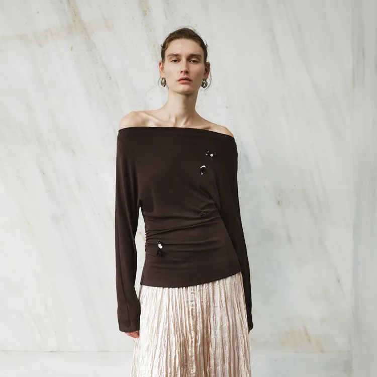 LYNEE【邂逅】羊毛手工钉珠上衣 一字领套头针织衫  LGD2FAT001