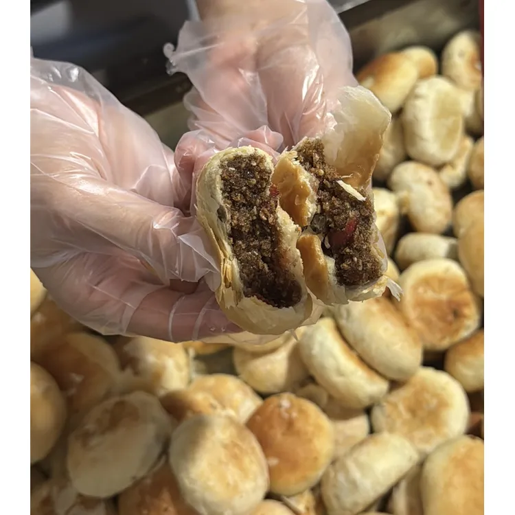 固始传统手工月饼1黑芝麻2果仁3椒盐默认拼装，支持备注或联系客服