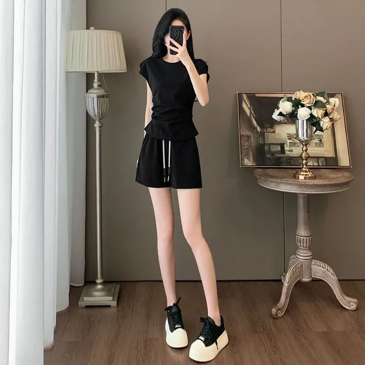 纯棉休闲运动套装女2025夏洋气减龄圆领短袖宽松阔腿短裤两件套潮