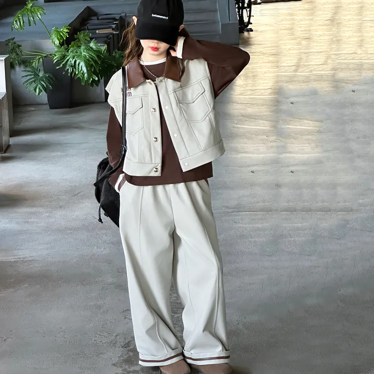 女童马甲套装春秋2025新款中大童休闲外套打底衫阔腿裤三件套洋气