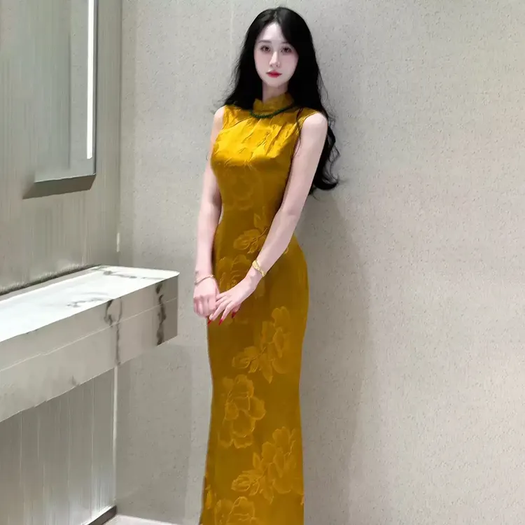 画报夫人2025新中式国风港工旗袍重磅无袖缎面提花连衣裙黄金万两