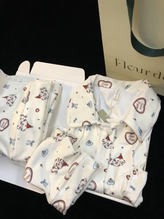 韩版休闲可爱印花小狗德绒睡衣女早秋新款宽松休闲家居服套装外穿