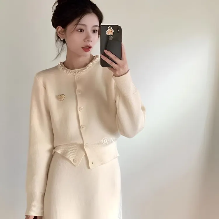 韩版早春穿搭两件套套装珍珠修身针织套装裙小香风女减龄显瘦百搭