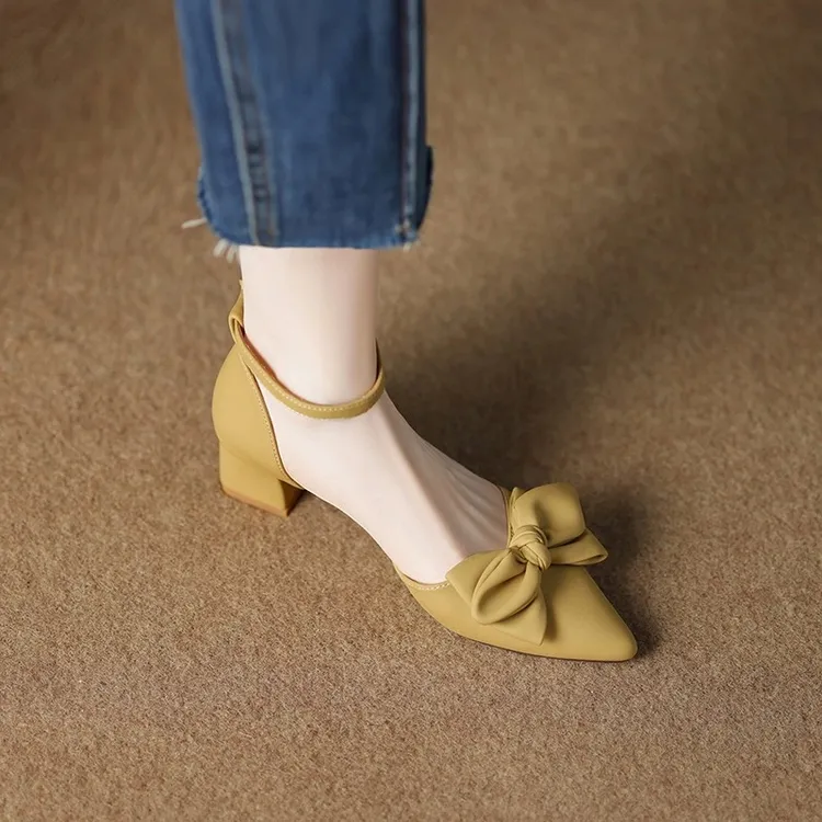 包头凉鞋女款外穿2025夏季新款尖头蝴蝶结配裙子高跟夏款女鞋单鞋