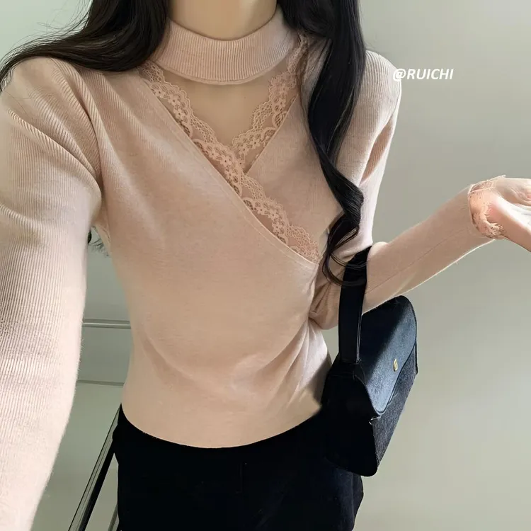 韩系2025秋冬新款挂脖V领蕾丝拼接交叉领口针织衫内搭打底上衣女