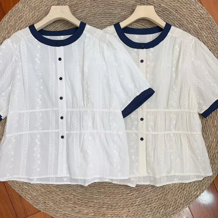 MANXMAN【玫瑰花圃】新款圆领撞色刺绣短袖衬衫女