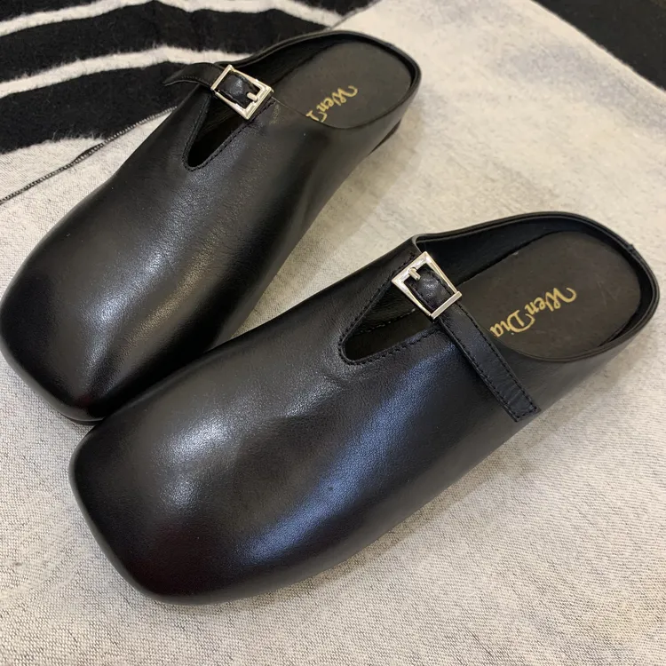 2025春季新款爆款时尚百搭胎牛皮包头拖平底夏季休闲舒适