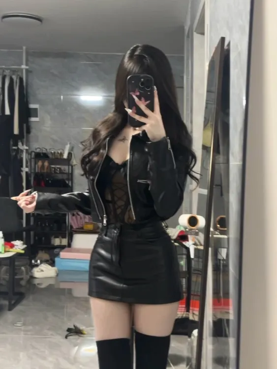 乖乖爱吃辣o｜机车美式辣妹皮衣外套鱼骨蕾丝吊带包臀皮裙套装