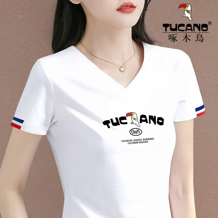 啄木鸟正品2025新款夏季洋气百搭休闲时尚短袖潮insV领t恤女上衣