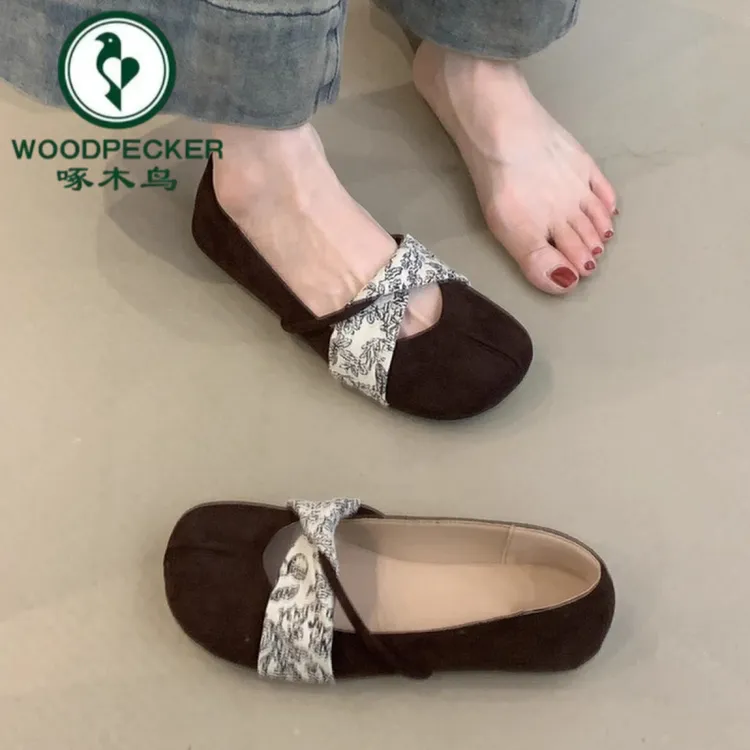 啄木鸟复古圆头芭蕾舞单鞋女浅口平底鞋温柔晚晚风新中式玛丽珍鞋