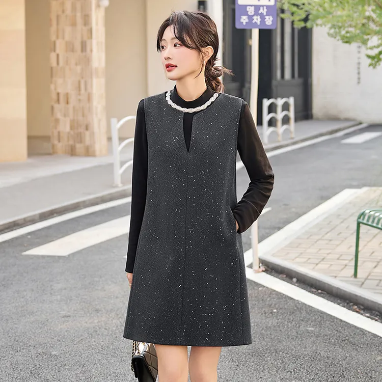 2025秋季新款名媛长袖打底衫重工钉珠背心裙女两件套连衣裙NS9733