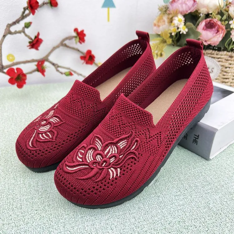 布鞋防滑软底妈妈脚蹬新款透气舒适轻便软底平底休闲鞋中老年