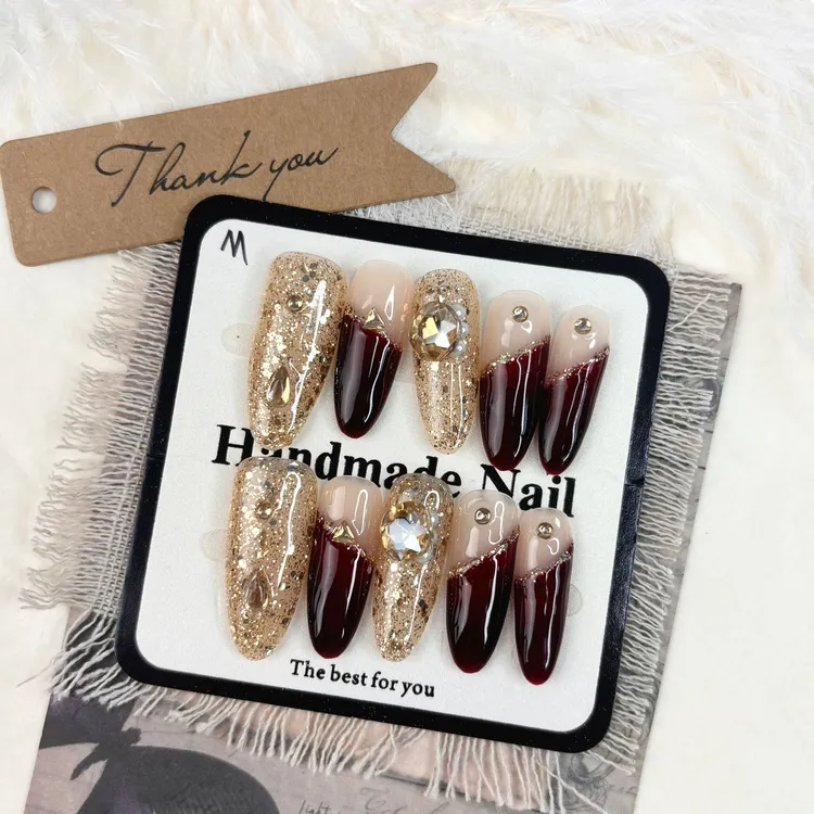 【全疆包邮041】高级纯欲纯手工穿戴甲ins风穿戴式可爱冰透碎钻美甲