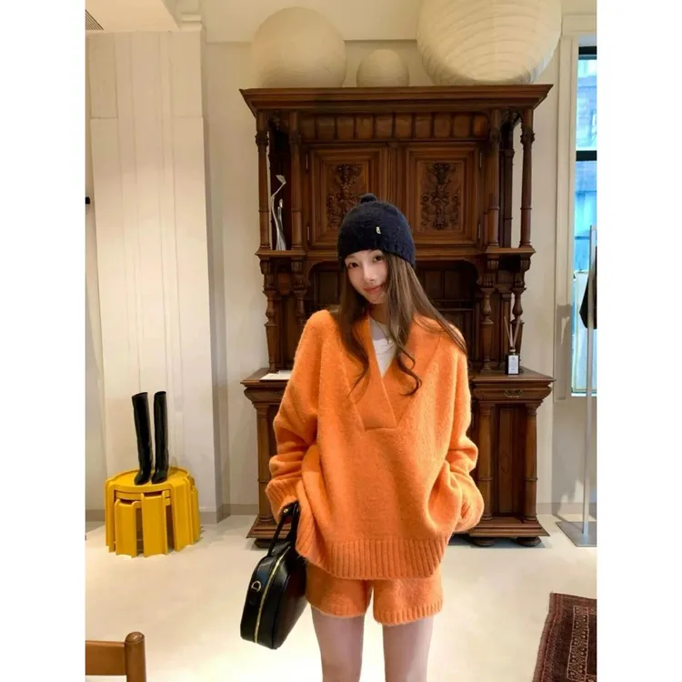 松弛高级感小众宽松毛衣大V领针织衫短裤套装女网红时尚休闲百搭