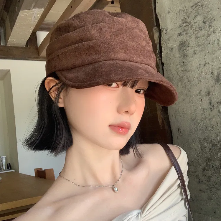 日式复古麂皮褶皱宽檐贝雷帽女时尚文艺大头围显脸小平顶马术帽子