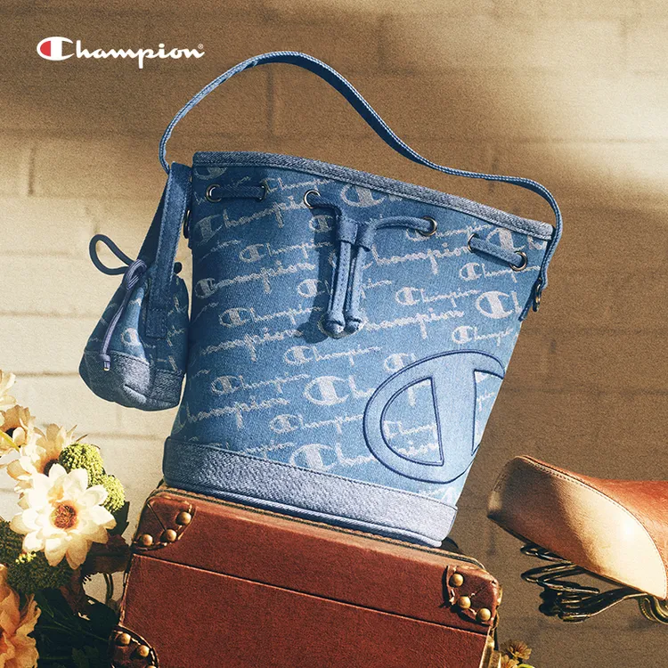【满印水桶包】Champion时尚蓝色小肩包休闲印花25SSP40