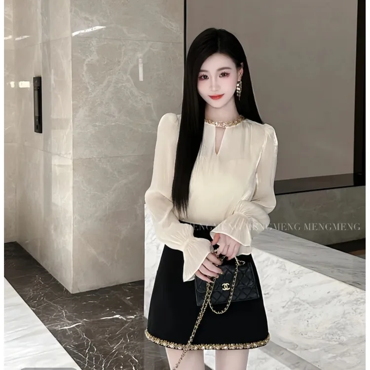 法式名媛风套装女闪钻轻奢衬衫巨好看的两件套早秋新款气质半身裙