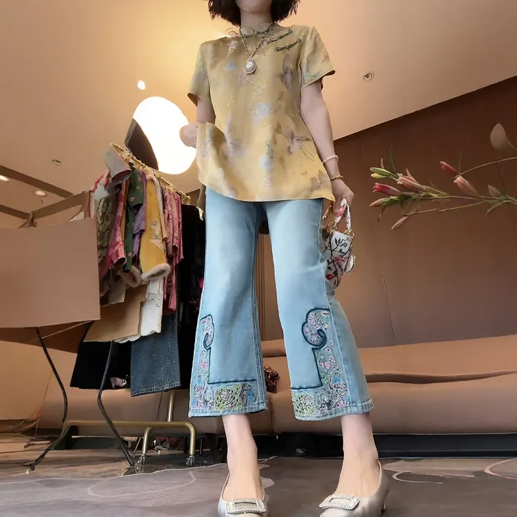 中国风2025新款绝美高级禅意盘新中式国风女装扣上衣牛仔裤两件套