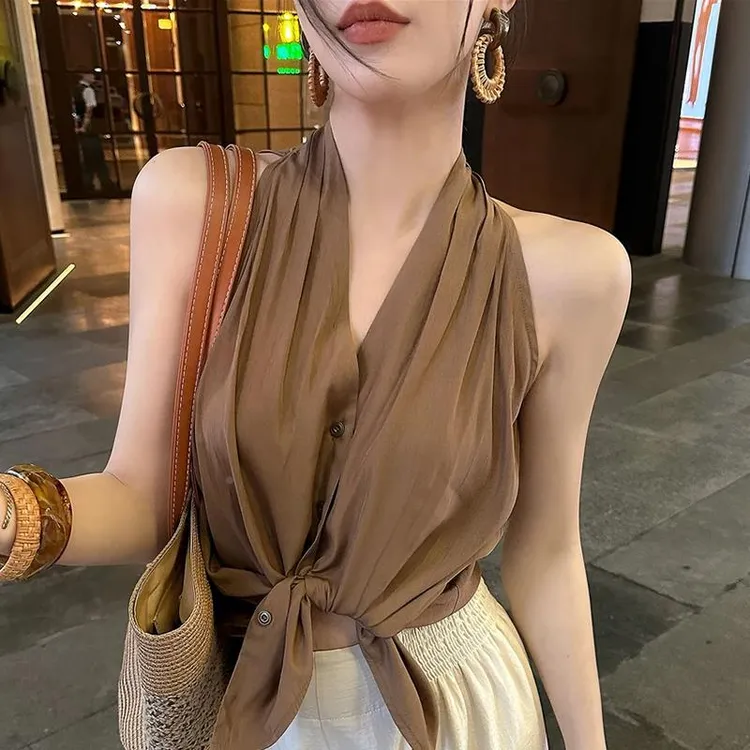 高级感纯色辣妹挂脖无袖背心女2025夏季新款V领绑带收腰显瘦上衣