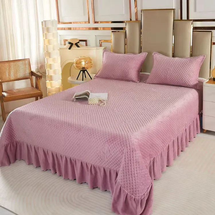 冬季提花印染加厚牛奶绒夹棉床裙奶绒牛奶高档欧式