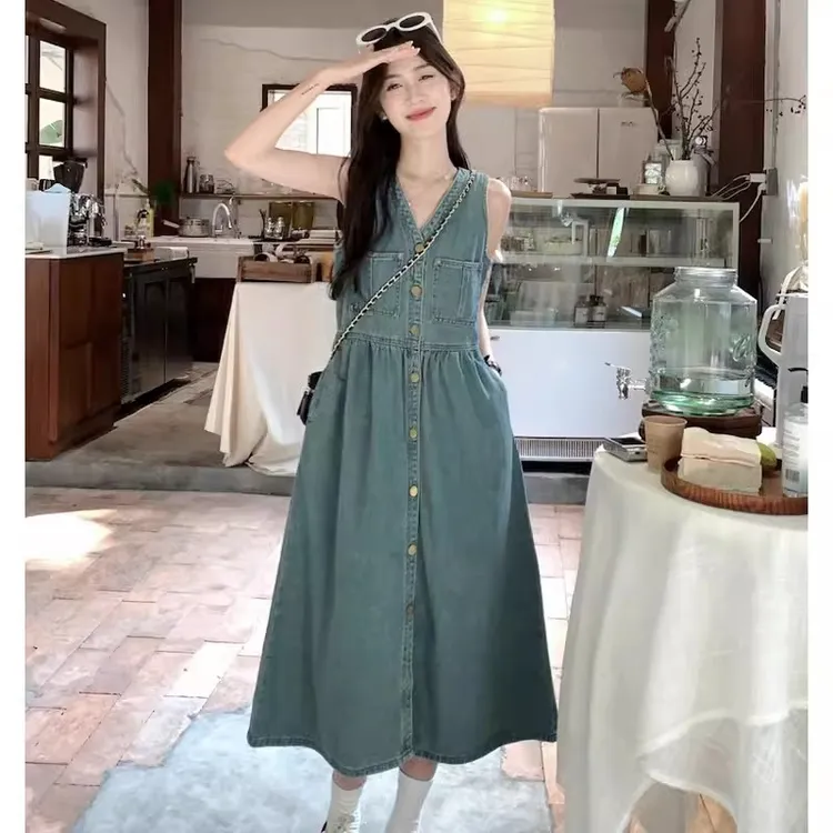法式复古背心牛仔连衣裙女夏季新款小众设计感宽松气质开叉中长裙