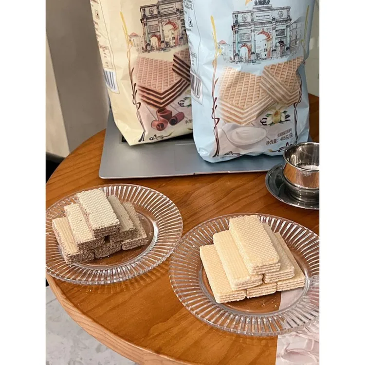 淘味熊408克大包初鲜牛乳酸奶威化饼干夹心糕点小零食