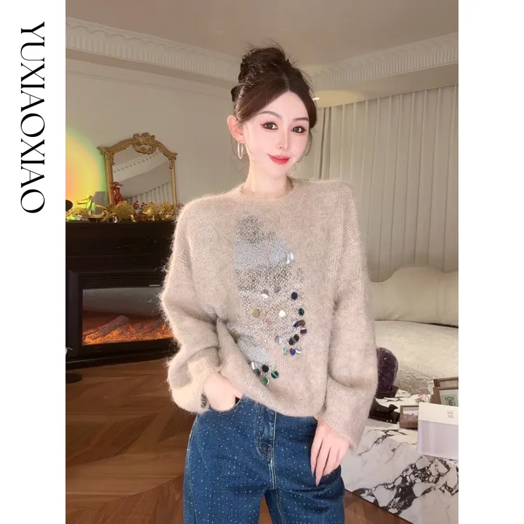 余潇潇【琥珀淡奶】羊驼毛羊毛混纺慵懒感手缝亮片圆领宽松毛衣