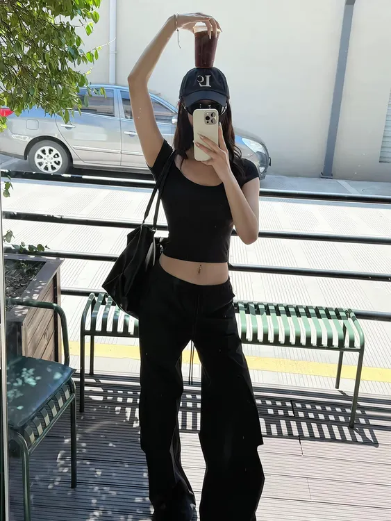 背心辣妹运动风街头风短款小众T恤打底抽绳显瘦夏季修身ins短袖