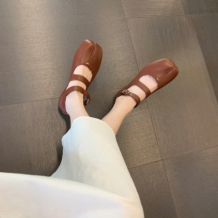 【上新】范小洛 8cm小个子德训鞋女2025早秋新款休闲鞋运动阿甘鞋