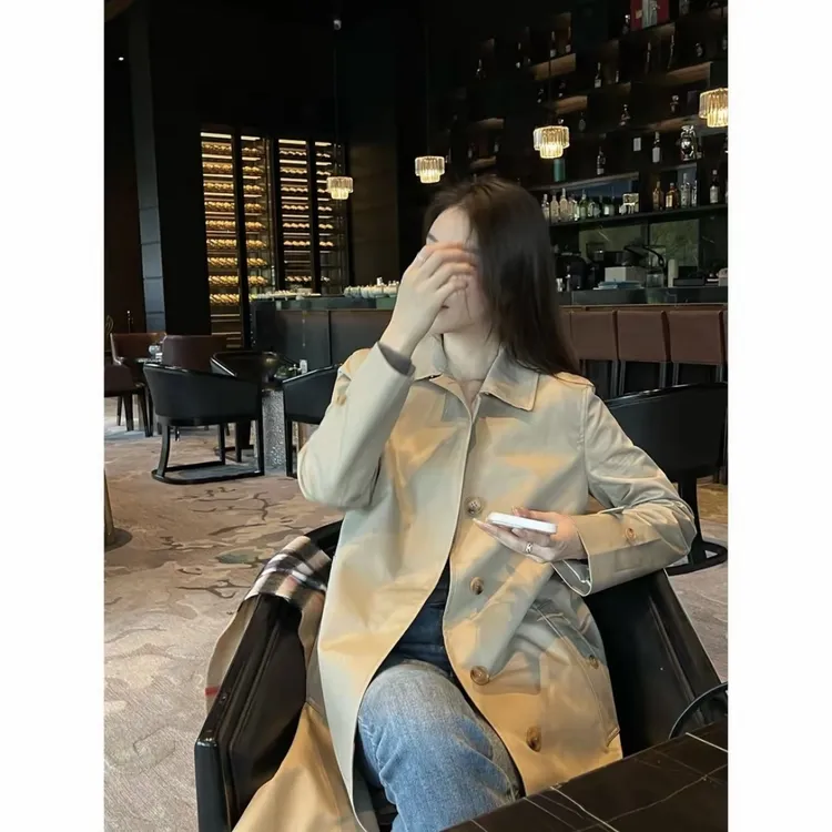 “卡姆登”切尔西风衣外套女2025新款爆款洋气大衣
