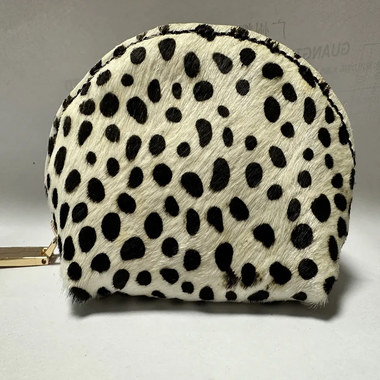 圆形手机包硬币包网红口白色ins便携零钱包潮流小众复古气质黑色