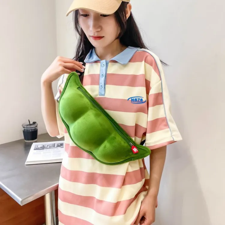 ins超火搞怪豌豆胸包女2025大容量韩版少女斜挎单肩包个性豆角包