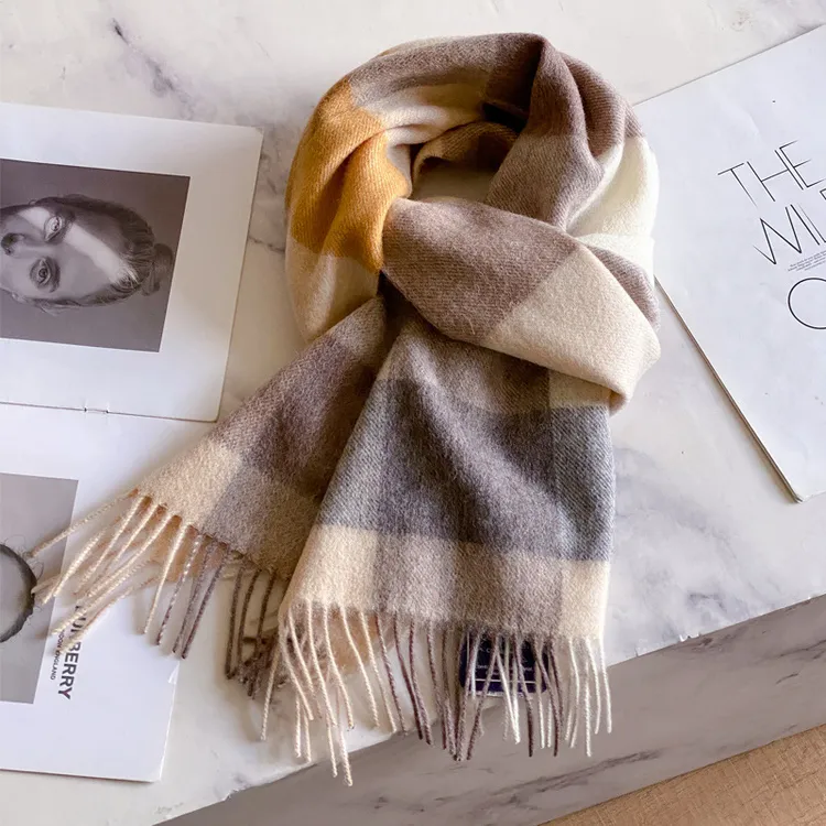 全款羊毛英伦格子围巾女冬季保暖围脖百搭时尚纯羊毛加厚流苏围巾