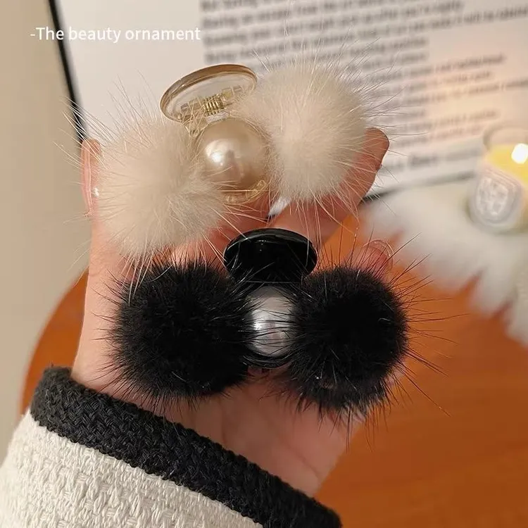 高级感毛毛抓夹女可爱俏皮毛绒发夹精致侧边刘海夹半扎发发卡头饰