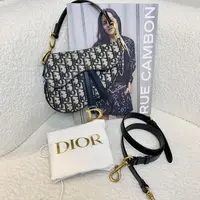 99新 DIOR/迪奥 壹臻/新款老花刺绣肩带款马鞍包小号 /58998200