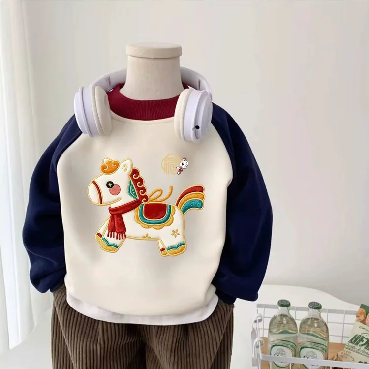 男女童圆领卫衣宽松百搭绒衫2026新款马年加绒加厚可爱秋冬儿童潮