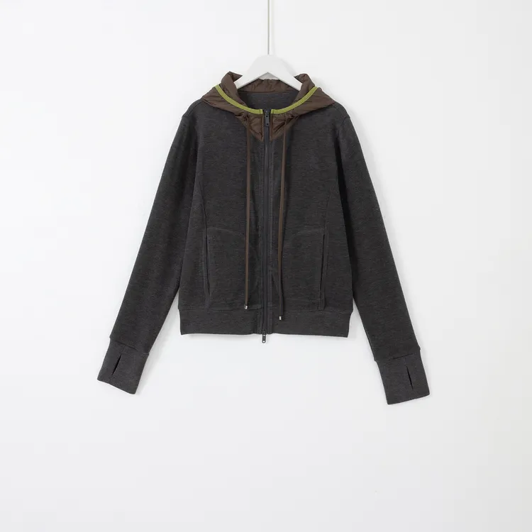 几里与麻 撞色连帽双头拉链开T恤 衣长53胸围94 2111103