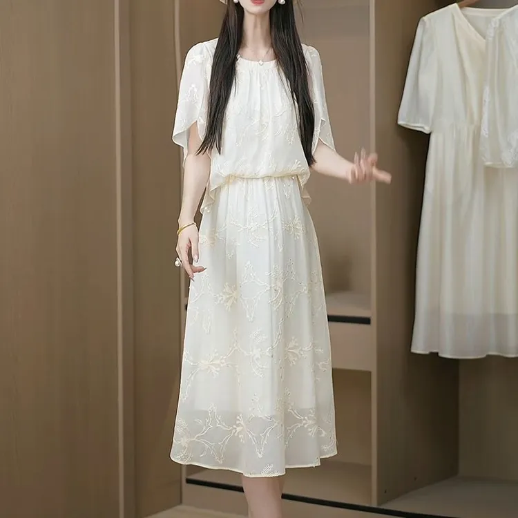 高级冰丽丝时尚洋气简约端庄优雅连衣裙2025夏季新款修身显瘦裙子