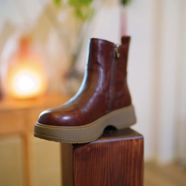 英伦风冬季鞋头层牛皮百搭切尔西薄绒真皮皮靴厚底阔腿裤必备圆头