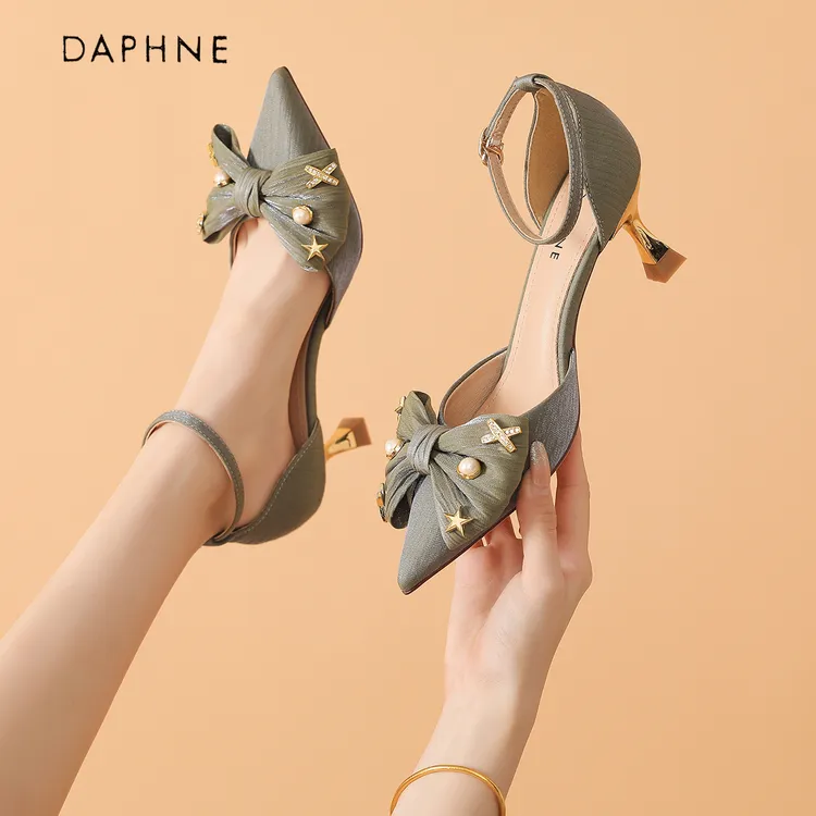 Daphne/达芙妮达芙妮蝴蝶结高跟鞋女2025春尖头名媛风一字扣N