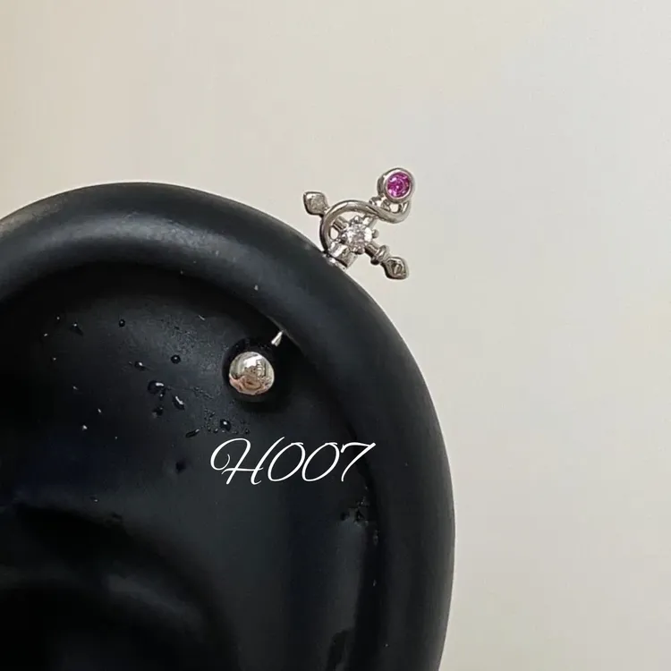 钛钢合成锆石耳饰 恶魔钉合集钛钢耳钉气质2025新款精致小饰品