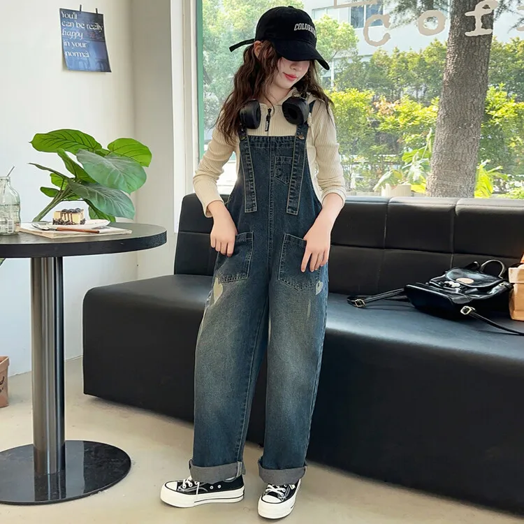 女童时尚牛仔背带裤2025新款百搭秋装韩版显瘦洋气女大童坑条帽衫