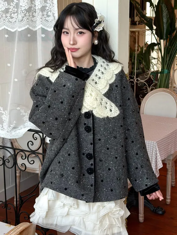 2025秋冬新款披肩式毛织领钩花针织植绒毛呢外套上衣