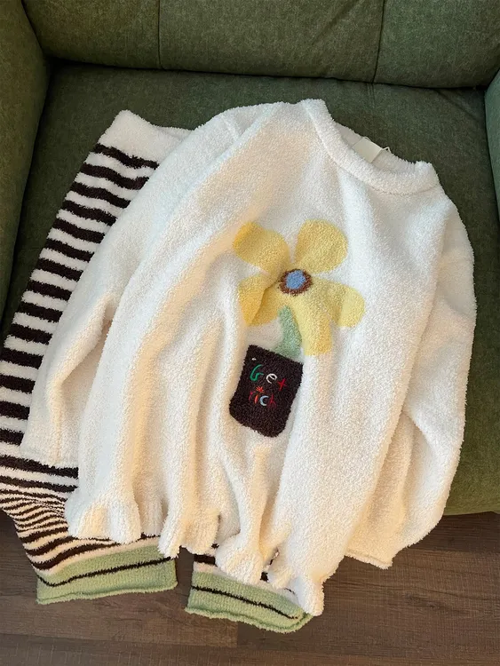 可爱小花刺绣睡衣女秋冬2025新款半边绒条纹长裤家居服套装可外穿